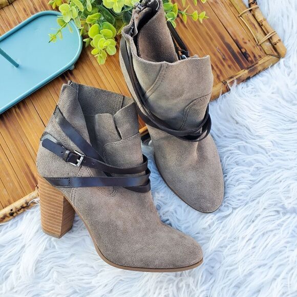 Carlos Santana Tan Suede leather Strapy Detail Ankle Boots. - Picture 6 of 15